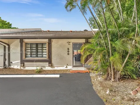 500 NE 199th Terrace Miami FL 33179