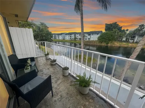8394 SW 154th Avenue Miami FL 33193