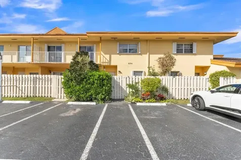 8394 SW 154th Avenue Miami FL 33193