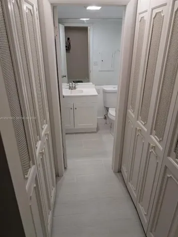 3680 Inverrary Drive Lauderhill FL 33319
