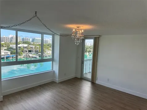 9501 E Bay Harbor Drive Bay Harbor Islands FL 33154