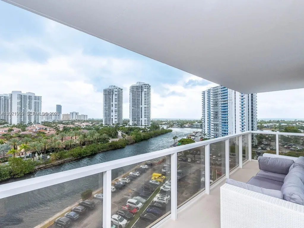 3701 N Country Club Drive Aventura FL 33180