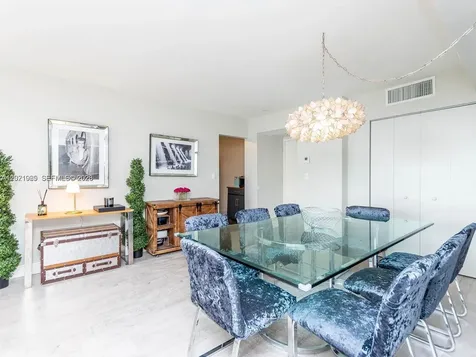 3701 N Country Club Drive Aventura FL 33180