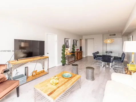 3701 N Country Club Drive Aventura FL 33180