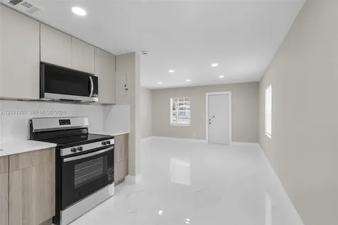 1660 W 26th Street Riviera Beach FL 33404