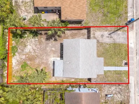 1660 W 26th Street Riviera Beach FL 33404