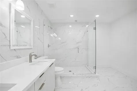 630 W 72nd Place Hialeah FL 33014