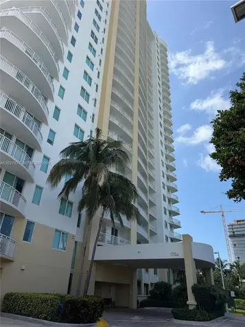 1755 E Hallandale Beach Boulevard Hallandale Beach FL 33009