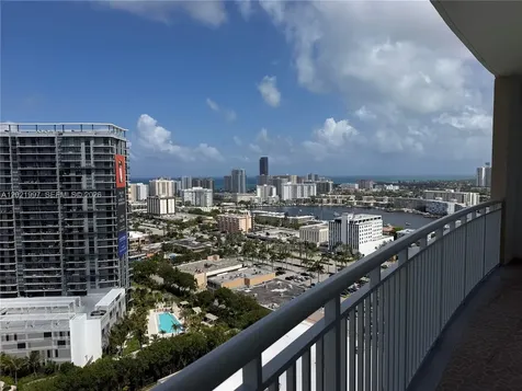 1755 E Hallandale Beach Boulevard Hallandale Beach FL 33009