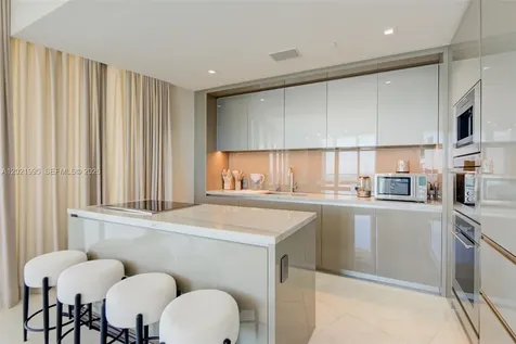 18975 Collins Avenue Sunny Isles Beach FL 33160