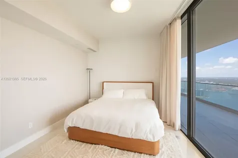 18975 Collins Avenue Sunny Isles Beach FL 33160
