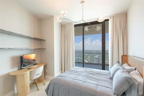 18975 Collins Avenue Sunny Isles Beach FL 33160