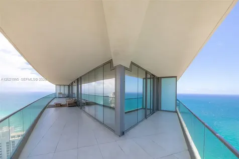 18975 Collins Avenue Sunny Isles Beach FL 33160