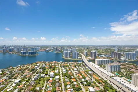 18975 Collins Avenue Sunny Isles Beach FL 33160