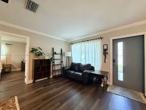 2631 NW 94th Avenue Sunrise FL 33322