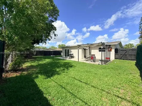 2631 NW 94th Avenue Sunrise FL 33322
