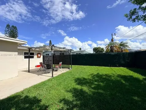 2631 NW 94th Avenue Sunrise FL 33322