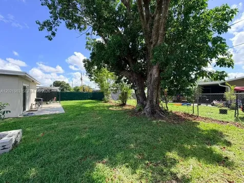 2631 NW 94th Avenue Sunrise FL 33322