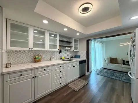 2631 NW 94th Avenue Sunrise FL 33322