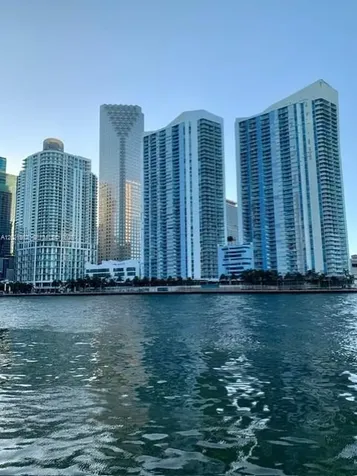 325 S Biscayne Boulevard Miami FL 33131