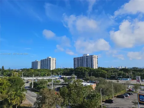 1251 NE 108th Street Miami FL 33161
