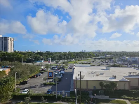 1251 NE 108th Street Miami FL 33161