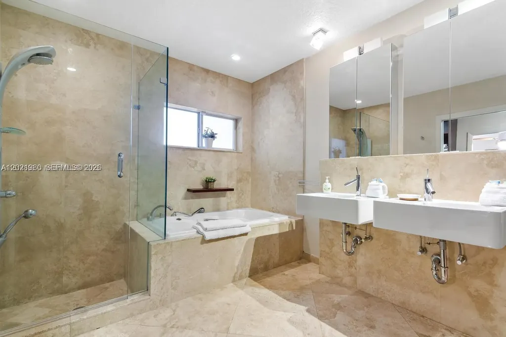 4101 Bayview Drive Fort Lauderdale FL 33308