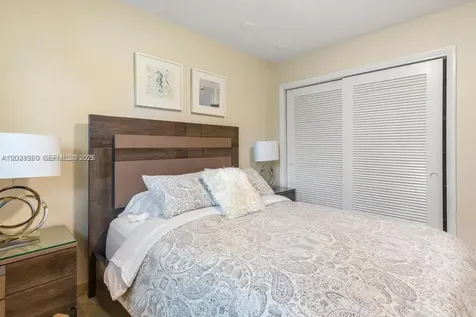4101 Bayview Drive Fort Lauderdale FL 33308