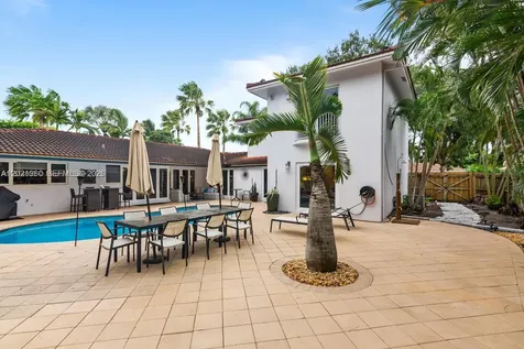 4101 Bayview Drive Fort Lauderdale FL 33308