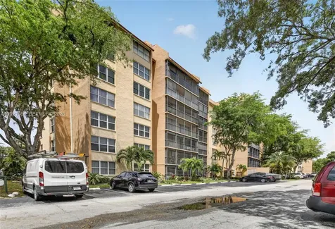 3771 Environ Boulevard Lauderhill FL 33319