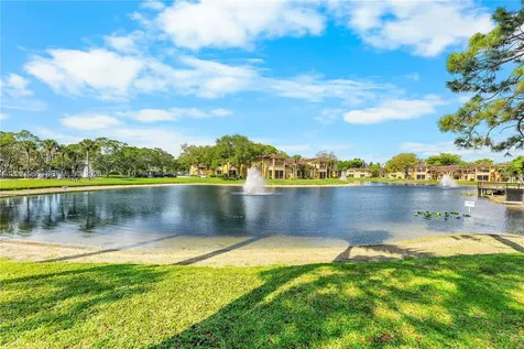 4759 Via Palm Lakes West Palm Beach FL 33417