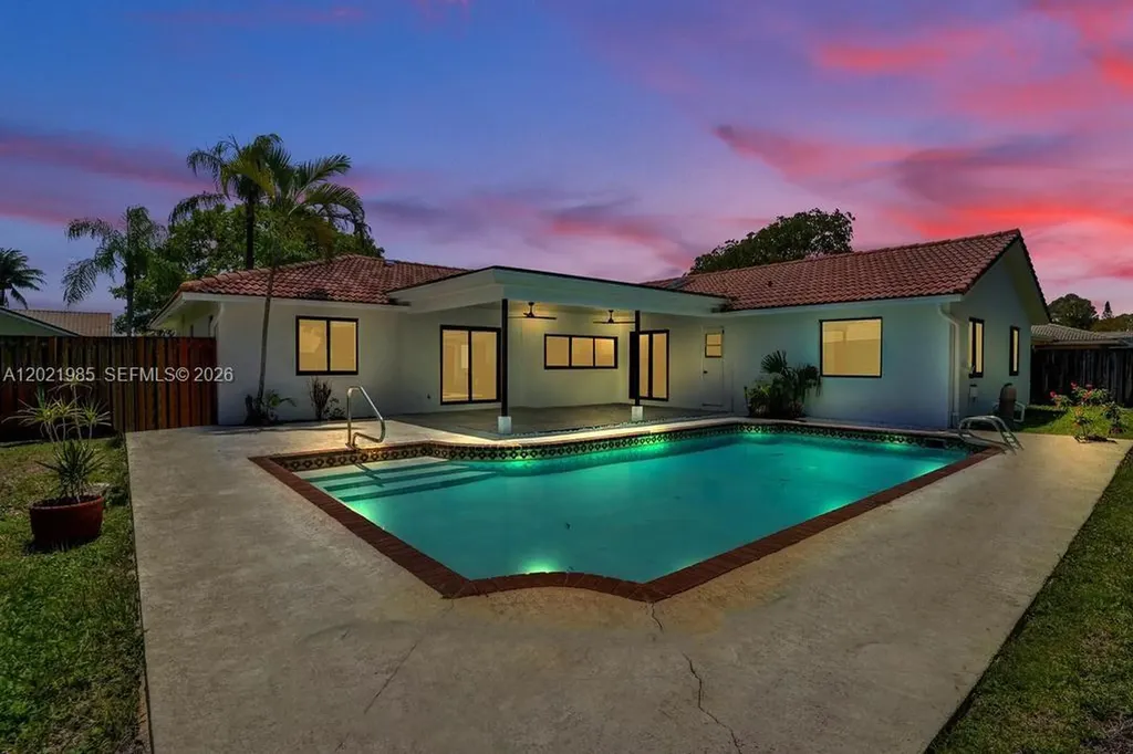 8775 SW 1st Place Coral Springs FL 33071