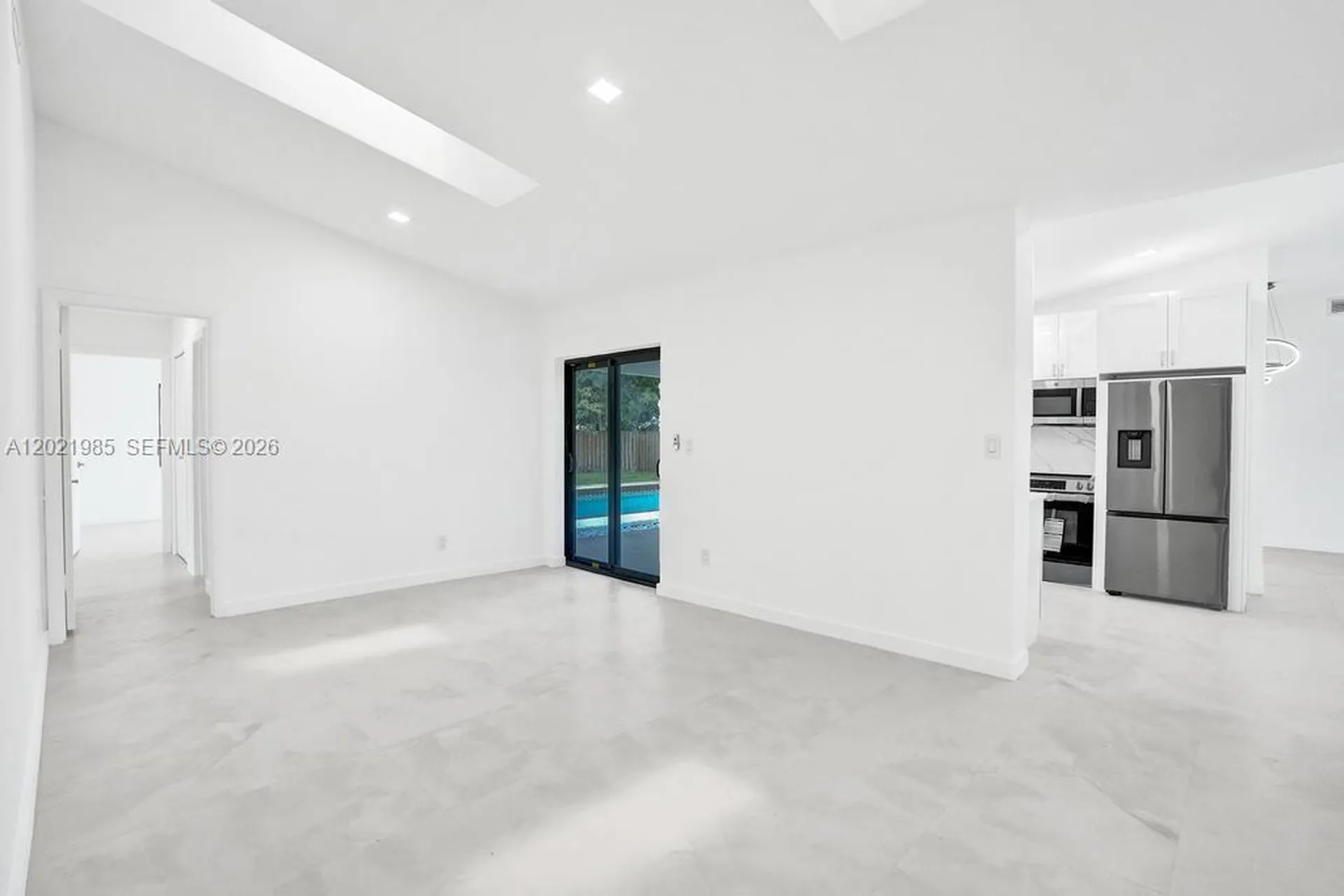 8775 SW 1st Place Coral Springs FL 33071