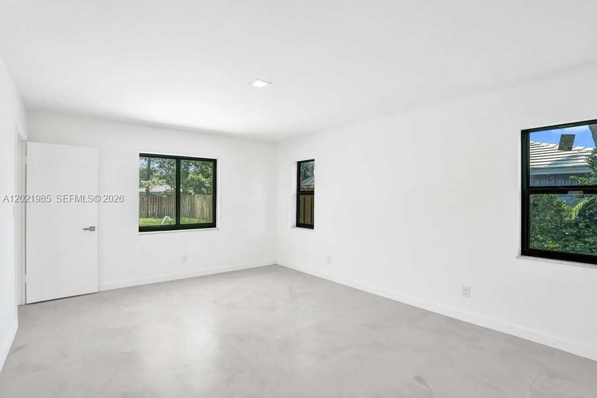 8775 SW 1st Place Coral Springs FL 33071