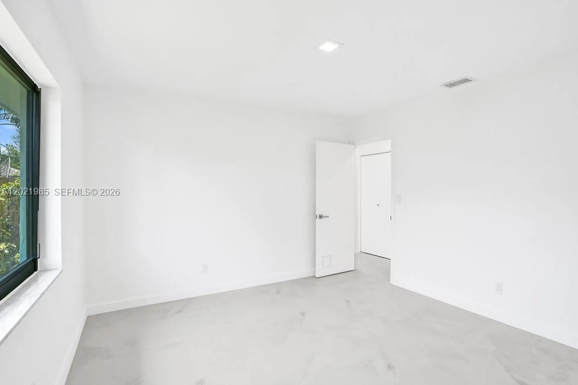 8775 SW 1st Place Coral Springs FL 33071
