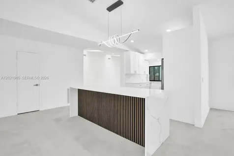 8775 SW 1st Place Coral Springs FL 33071