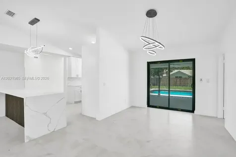 8775 SW 1st Place Coral Springs FL 33071