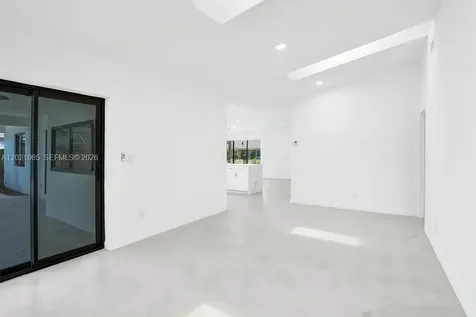 8775 SW 1st Place Coral Springs FL 33071