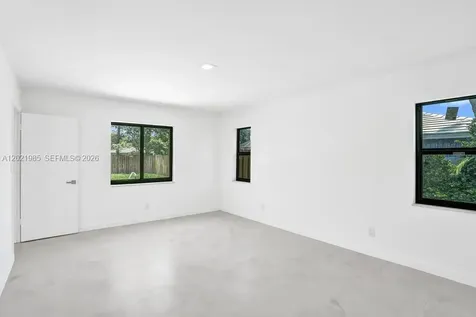 8775 SW 1st Place Coral Springs FL 33071