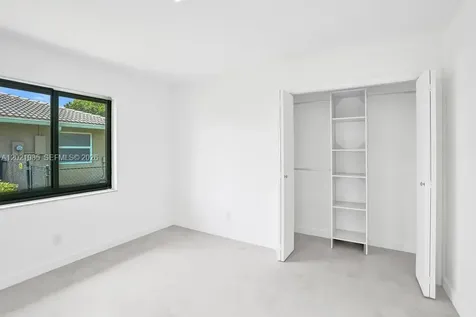 8775 SW 1st Place Coral Springs FL 33071
