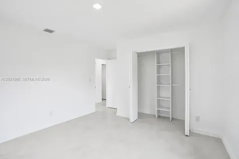 8775 SW 1st Place Coral Springs FL 33071