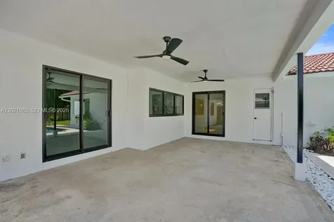 8775 SW 1st Place Coral Springs FL 33071