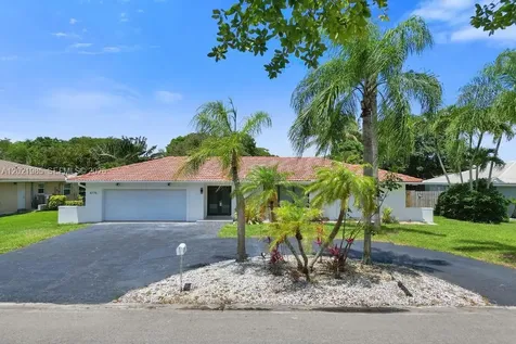 8775 SW 1st Place Coral Springs FL 33071