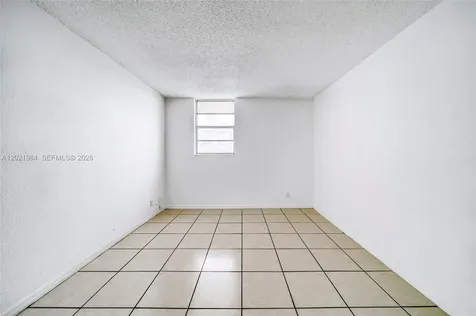 801 NW 47th Avenue Miami FL 33126