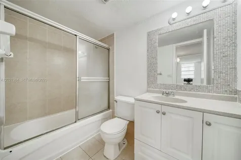 801 NW 47th Avenue Miami FL 33126