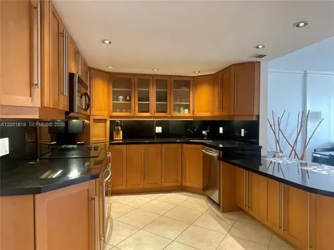 199 Ocean Lane Drive Key Biscayne FL 33149