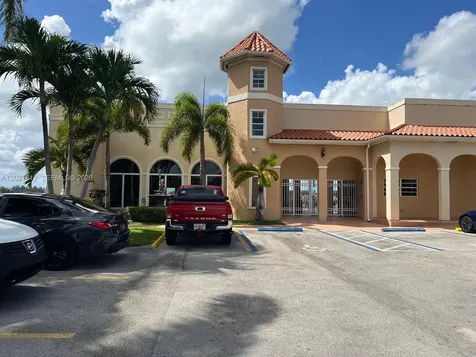 1132 NW 125th Path Miami FL 33182