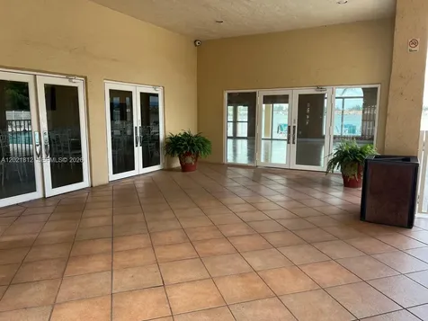 1132 NW 125th Path Miami FL 33182