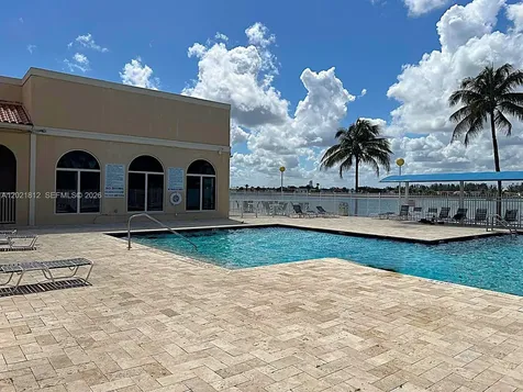 1132 NW 125th Path Miami FL 33182
