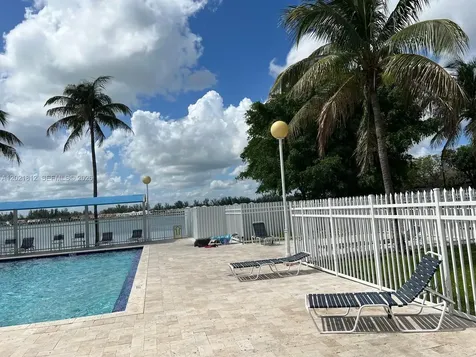 1132 NW 125th Path Miami FL 33182